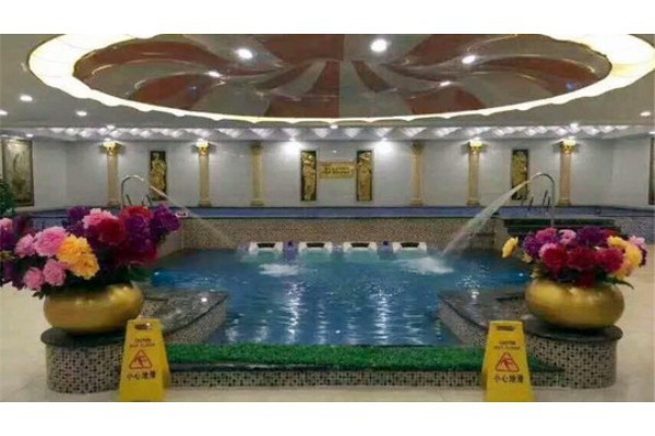 山顶喝茶养生，成都休闲好去处(成都山上喝茶的地方)